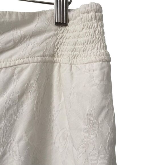 NWT Maeve White Shorts with Blue Embroidery Scallop-Hem Bloomer Shorts in XL - Picture 8 of 10